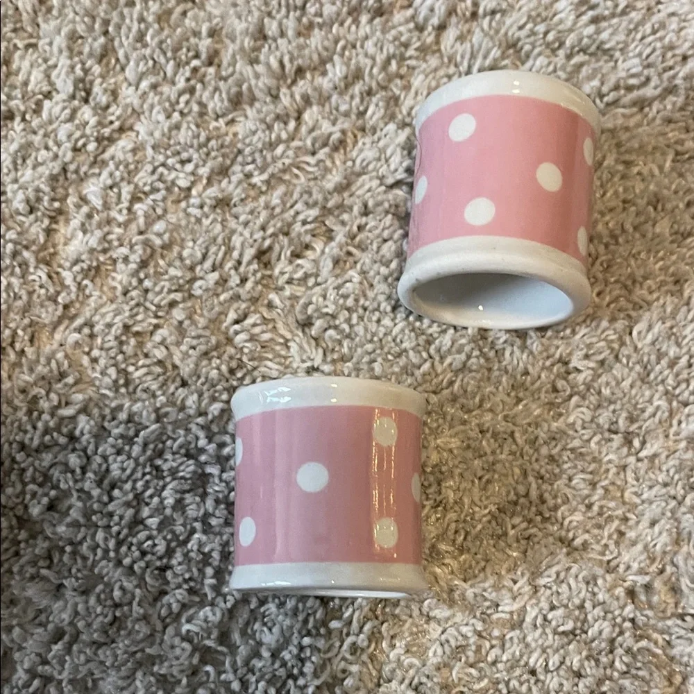 Savinio Polka Dot Ceramic Napkin Rings + S&P set